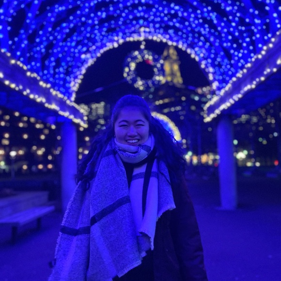 Meet your Posher, Kelly! - Picture 1 of 1